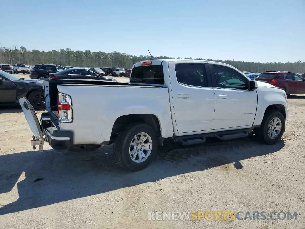 3 Photograph of a damaged car 1GCGSCEN6L1101573 CHEVROLET COLORADO 2020