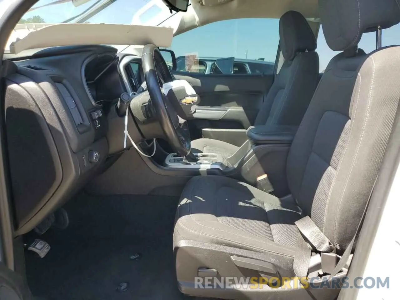 7 Photograph of a damaged car 1GCGSCEN6L1101573 CHEVROLET COLORADO 2020