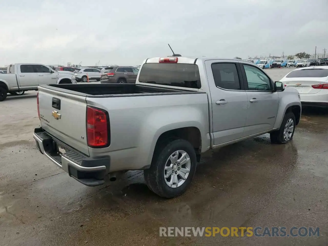 3 Photograph of a damaged car 1GCGSCEN7L1122514 CHEVROLET COLORADO 2020