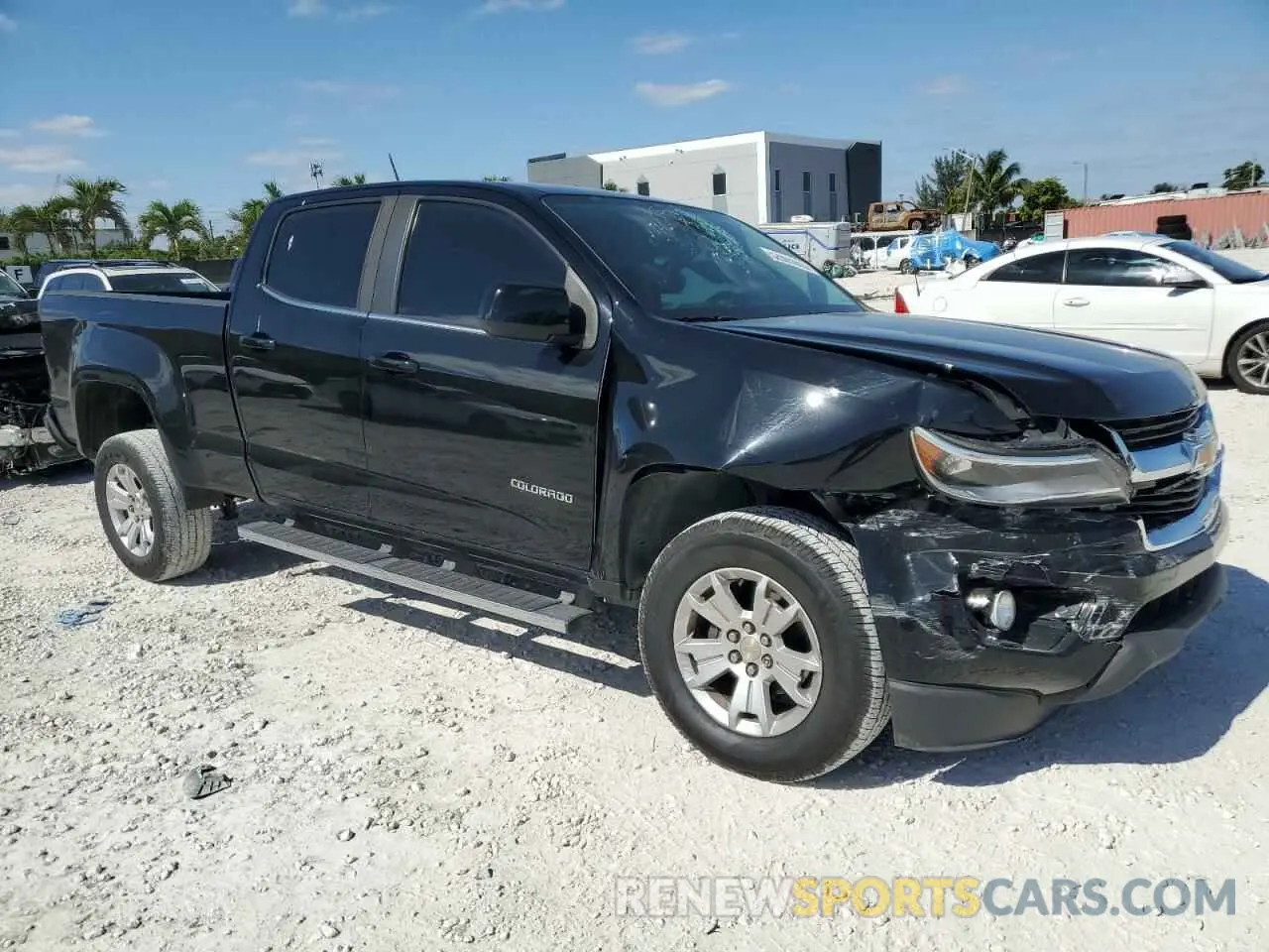 4 Photograph of a damaged car 1GCGSCEN8L1241575 CHEVROLET COLORADO 2020