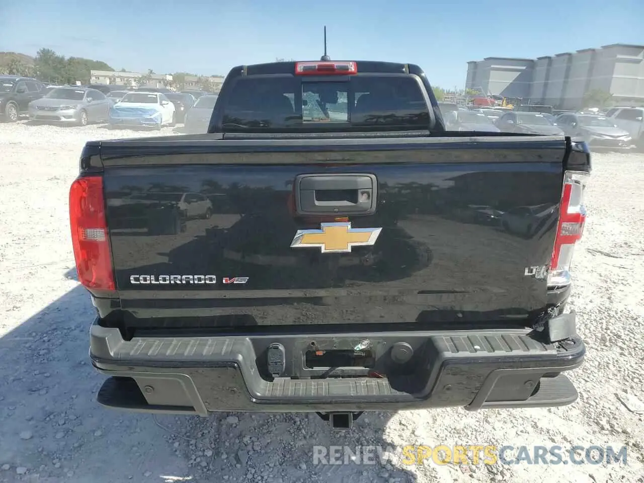 6 Photograph of a damaged car 1GCGSCEN8L1241575 CHEVROLET COLORADO 2020