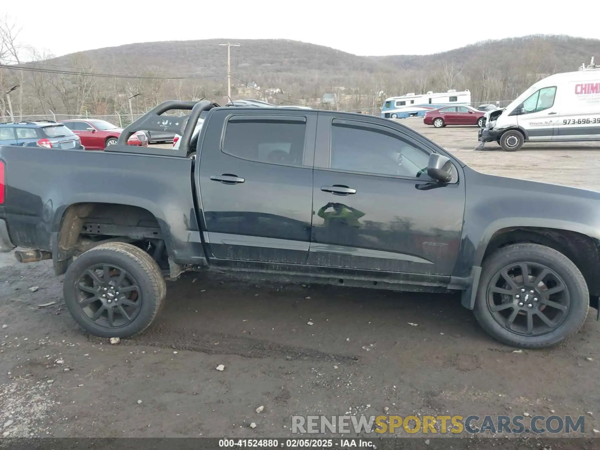 13 Photograph of a damaged car 1GCGSCEN9L1180849 CHEVROLET COLORADO 2020