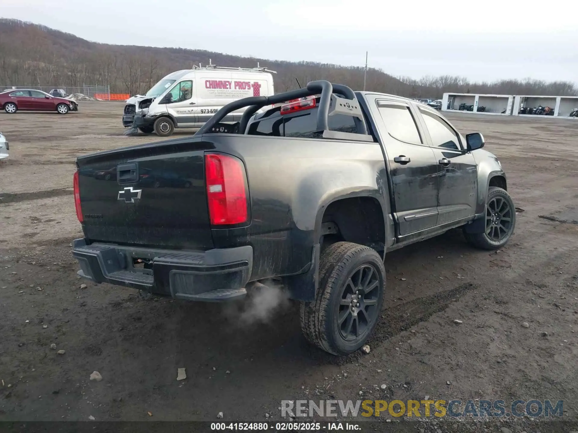 4 Photograph of a damaged car 1GCGSCEN9L1180849 CHEVROLET COLORADO 2020