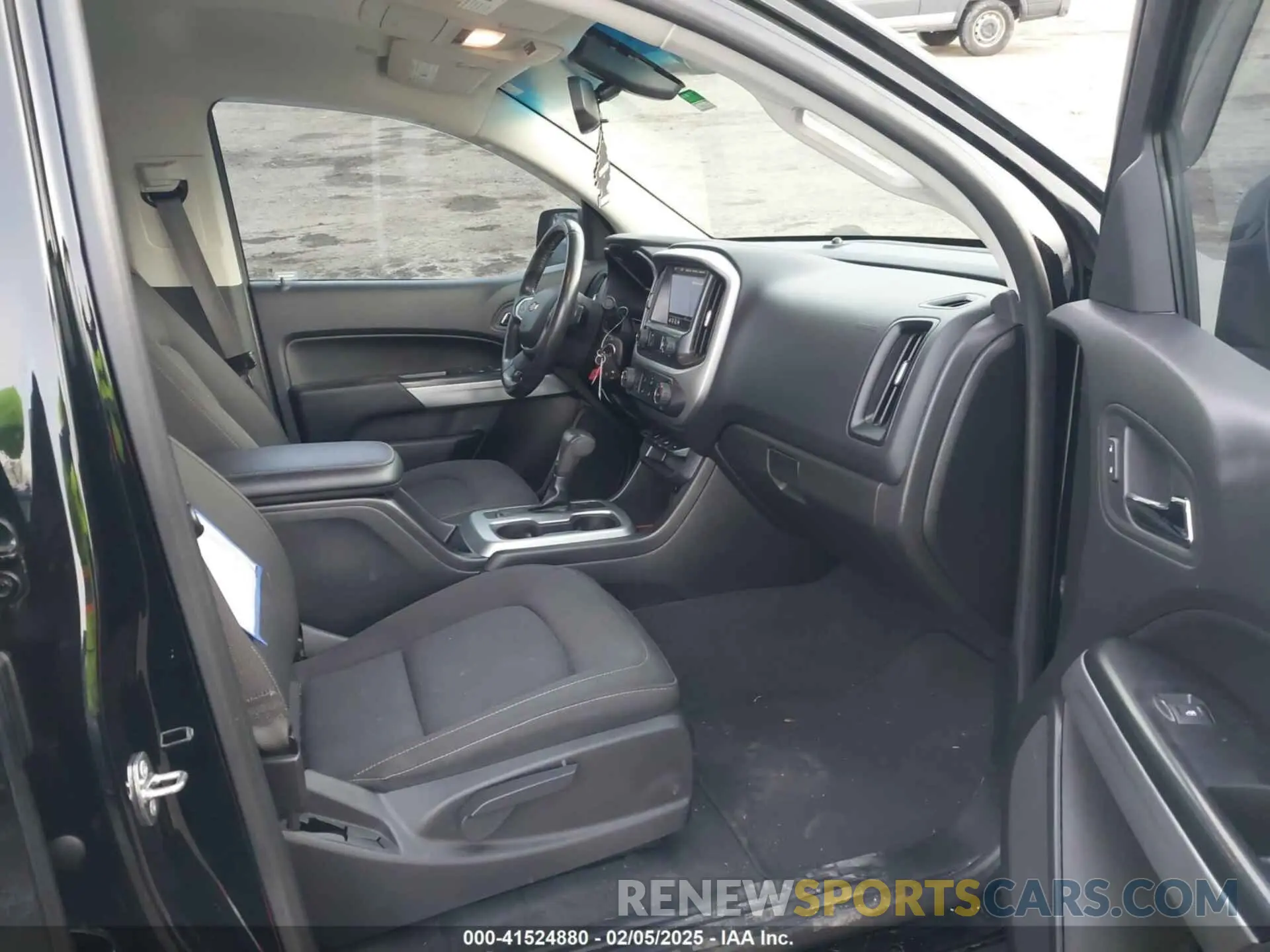 5 Photograph of a damaged car 1GCGSCEN9L1180849 CHEVROLET COLORADO 2020