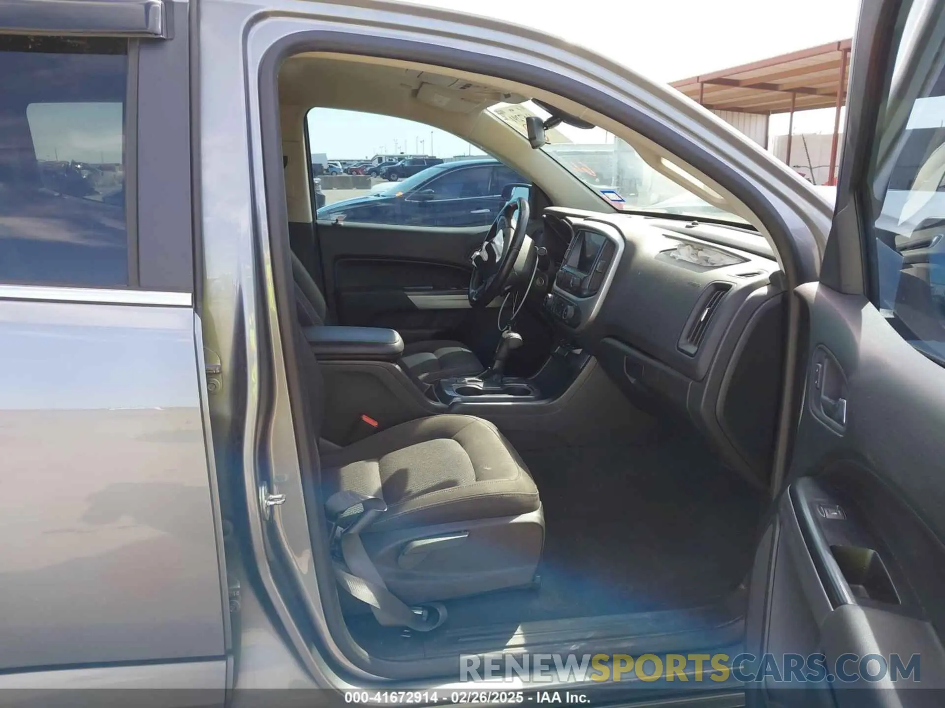 5 Photograph of a damaged car 1GCGSCEN9L1241567 CHEVROLET COLORADO 2020