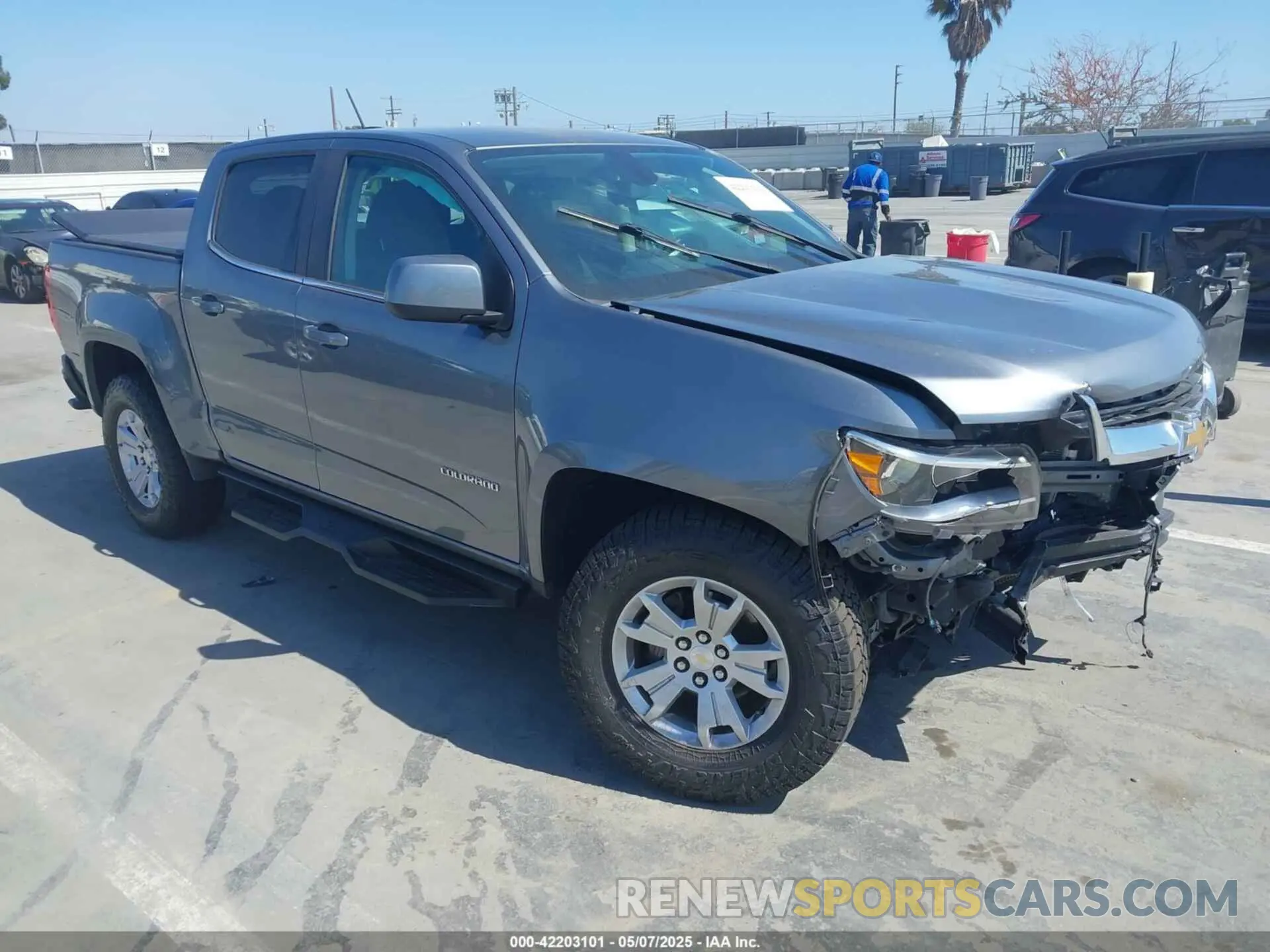 1 Photograph of a damaged car 1GCGSCEN9L1242637 CHEVROLET COLORADO 2020