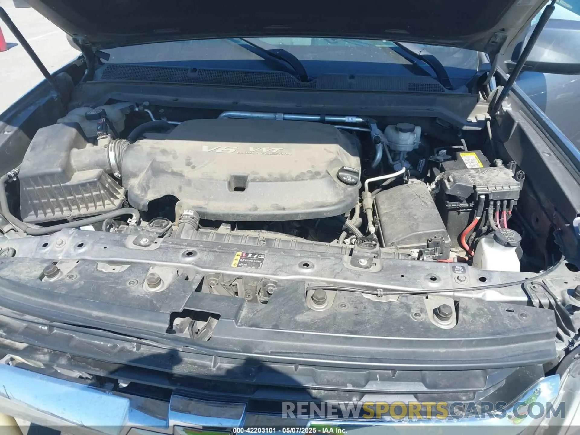 10 Photograph of a damaged car 1GCGSCEN9L1242637 CHEVROLET COLORADO 2020