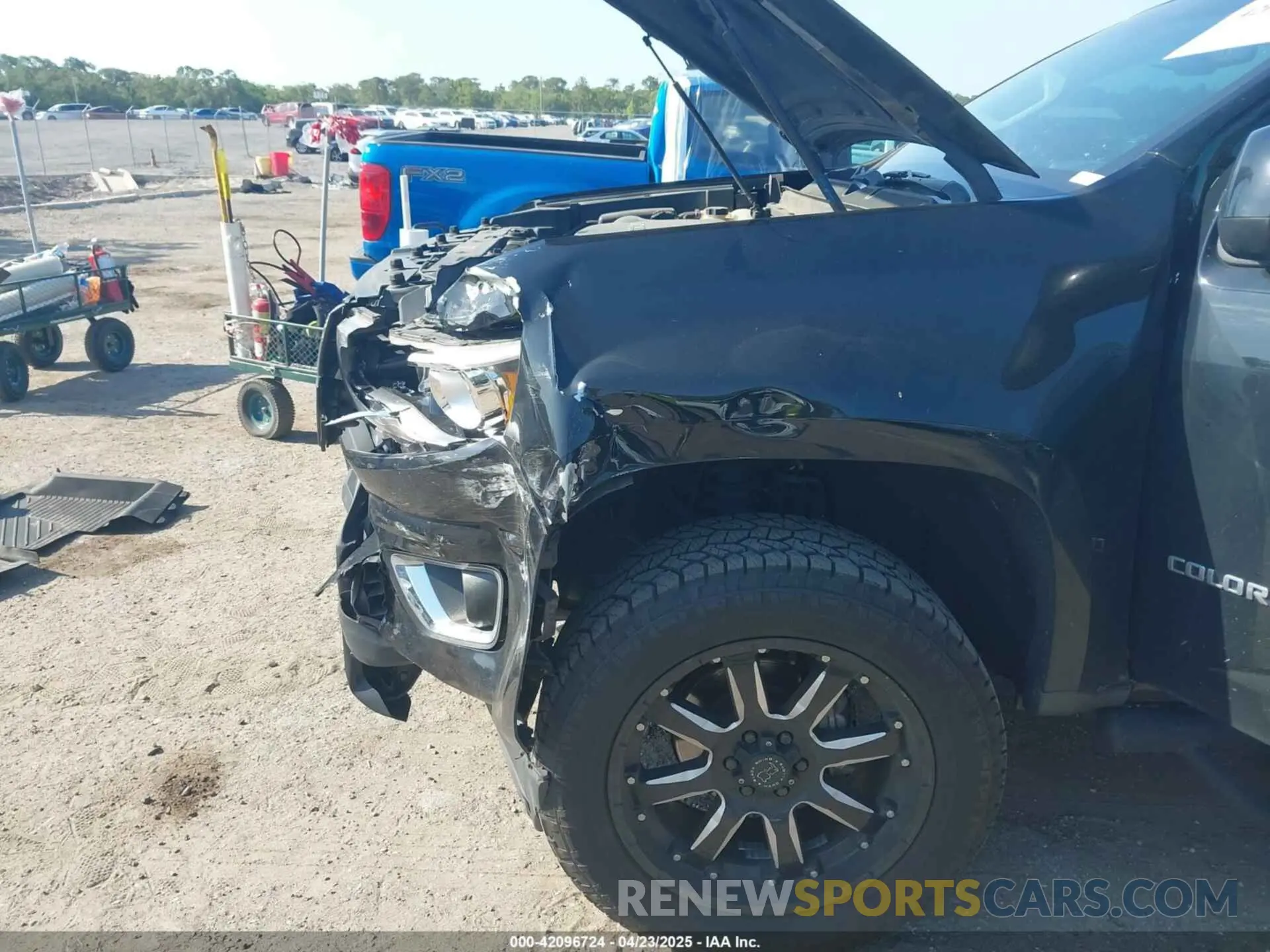 6 Photograph of a damaged car 1GCGSDEN2L1122555 CHEVROLET COLORADO 2020