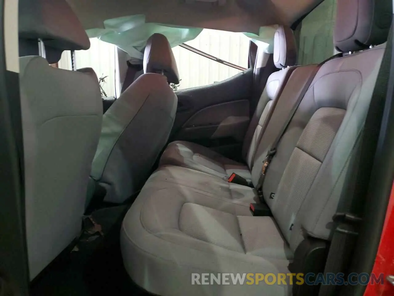 10 Photograph of a damaged car 1GCGTBEN1L1131345 CHEVROLET COLORADO 2020