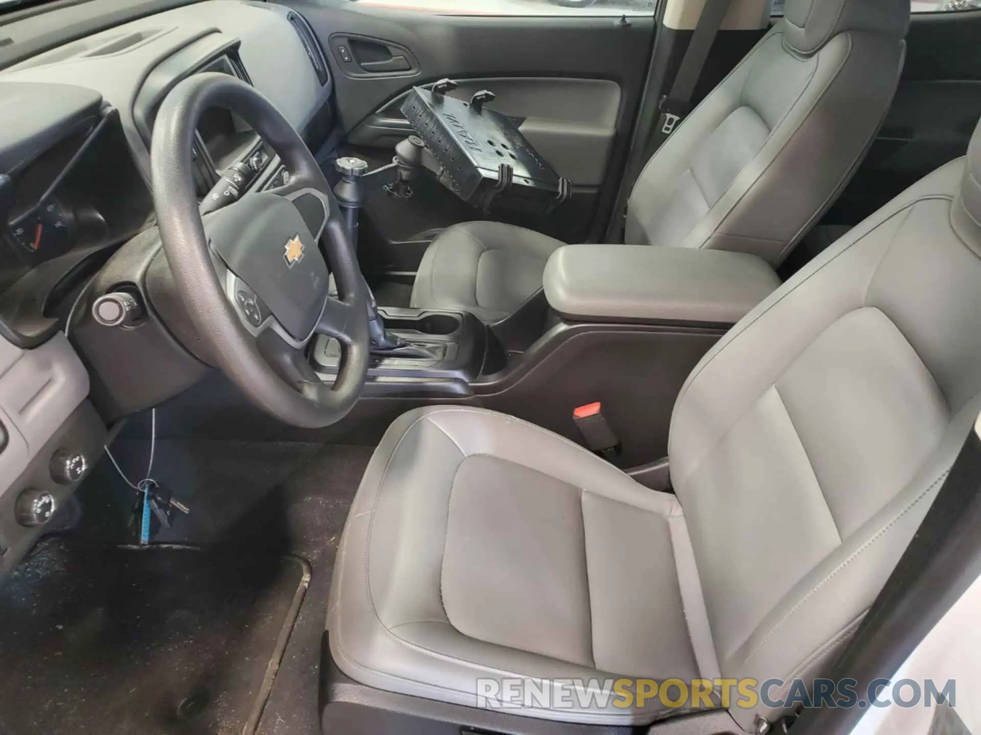 9 Photograph of a damaged car 1GCGTBEN1L1226536 CHEVROLET COLORADO 2020