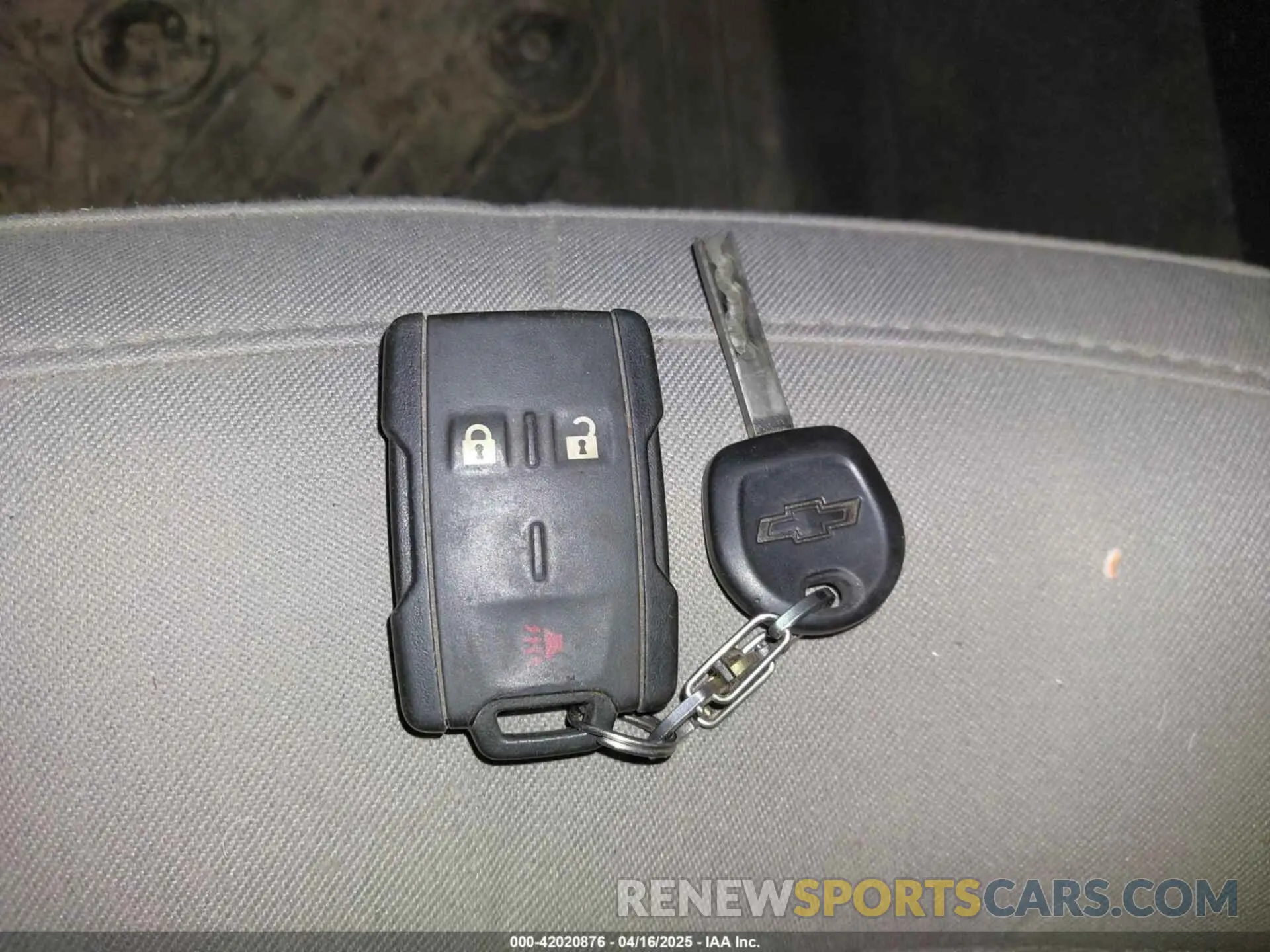 11 Photograph of a damaged car 1GCGTBEN2L1178464 CHEVROLET COLORADO 2020