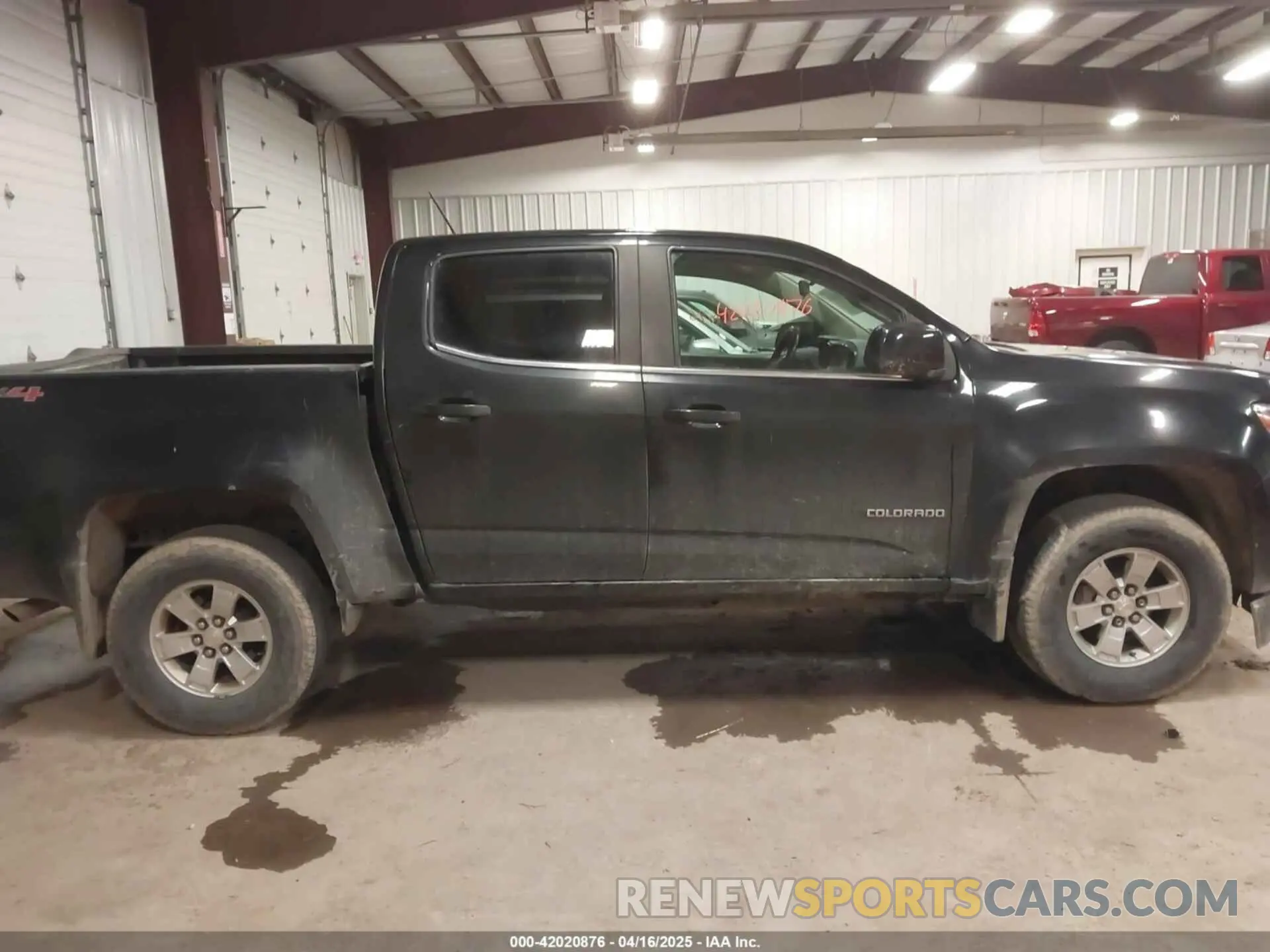 13 Photograph of a damaged car 1GCGTBEN2L1178464 CHEVROLET COLORADO 2020