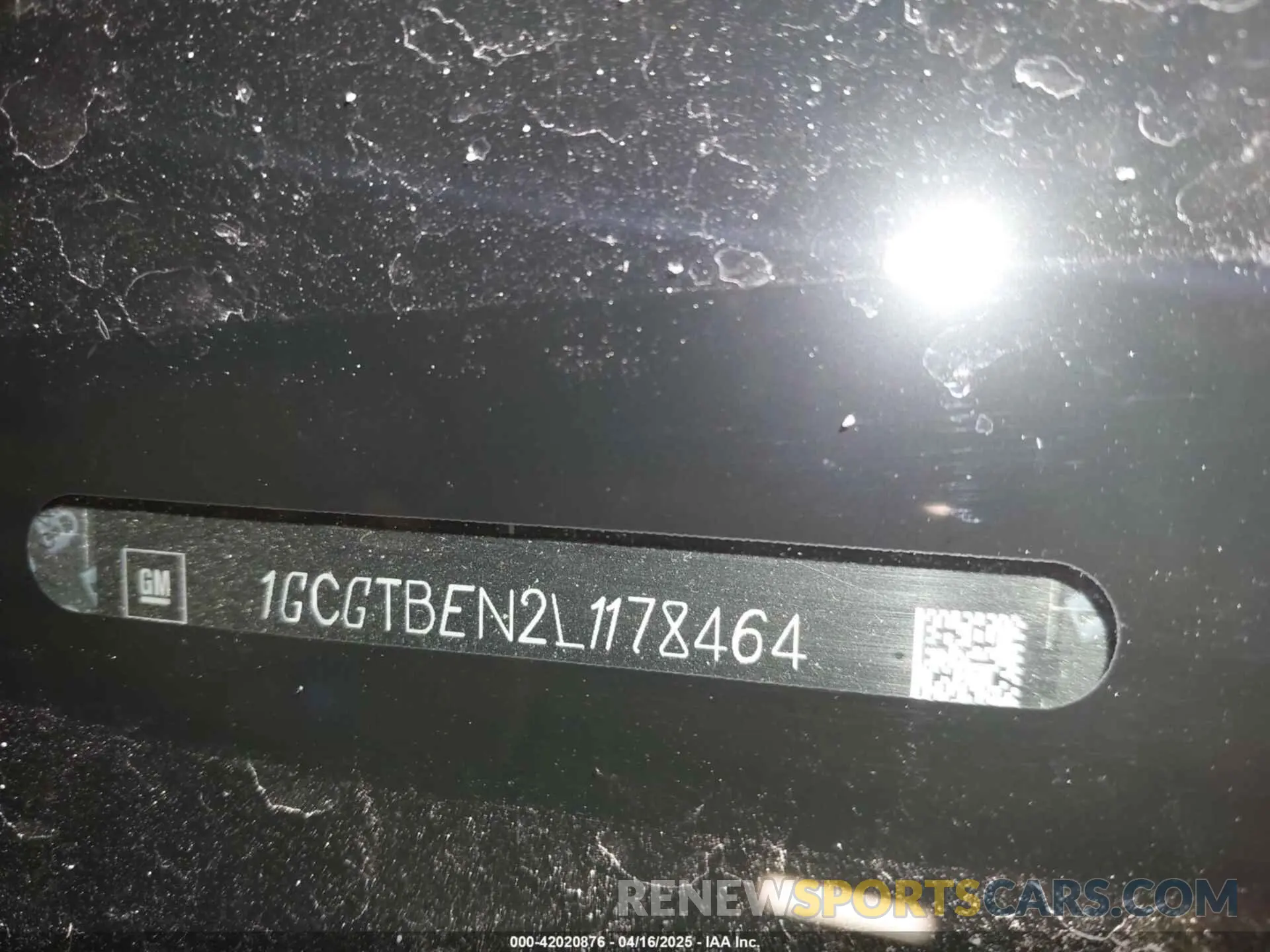 9 Photograph of a damaged car 1GCGTBEN2L1178464 CHEVROLET COLORADO 2020