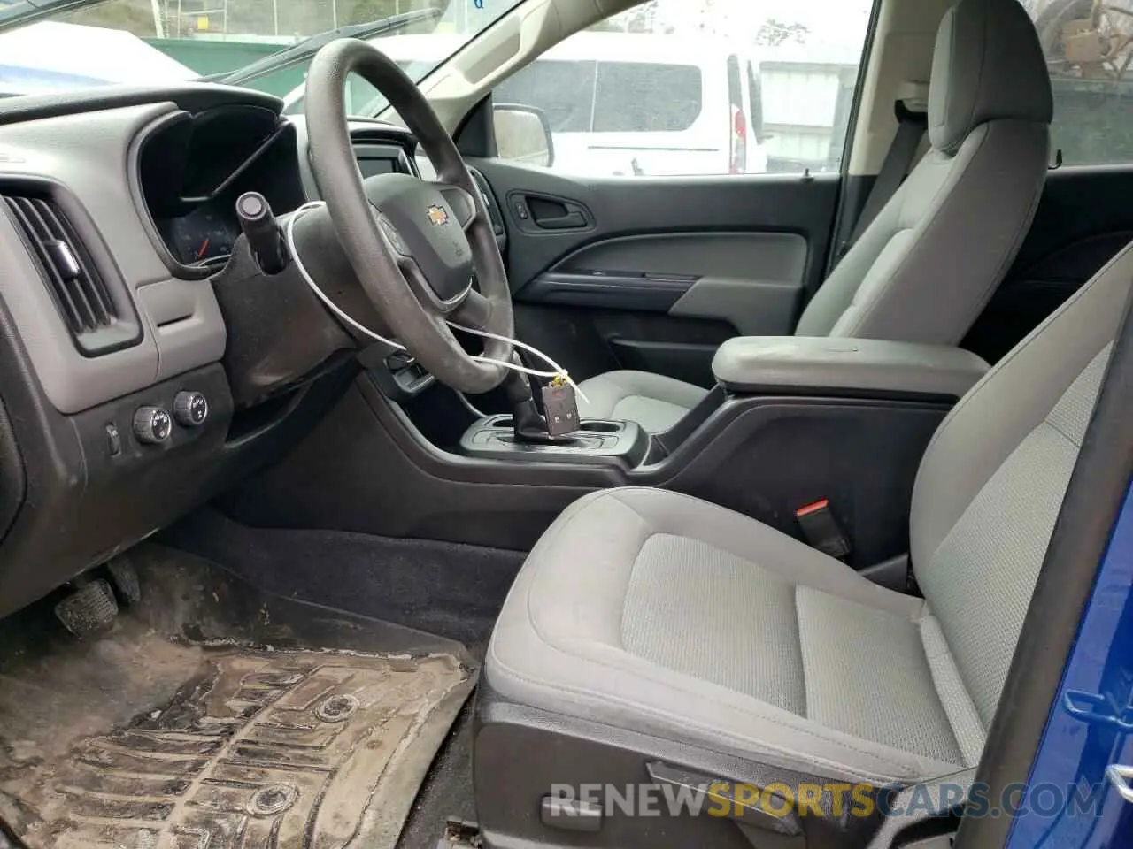 7 Photograph of a damaged car 1GCGTBEN4L1130643 CHEVROLET COLORADO 2020