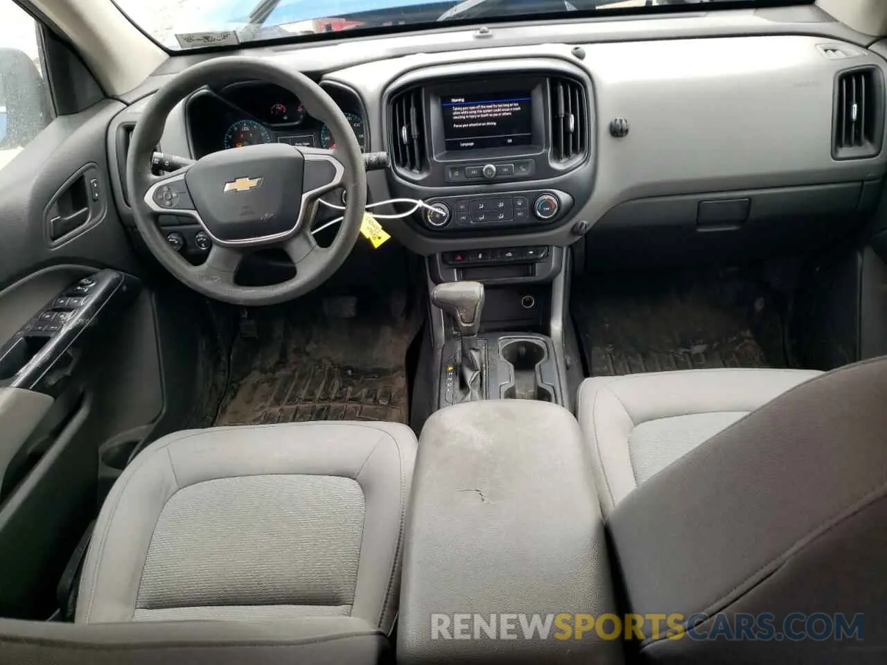 8 Photograph of a damaged car 1GCGTBEN4L1130643 CHEVROLET COLORADO 2020