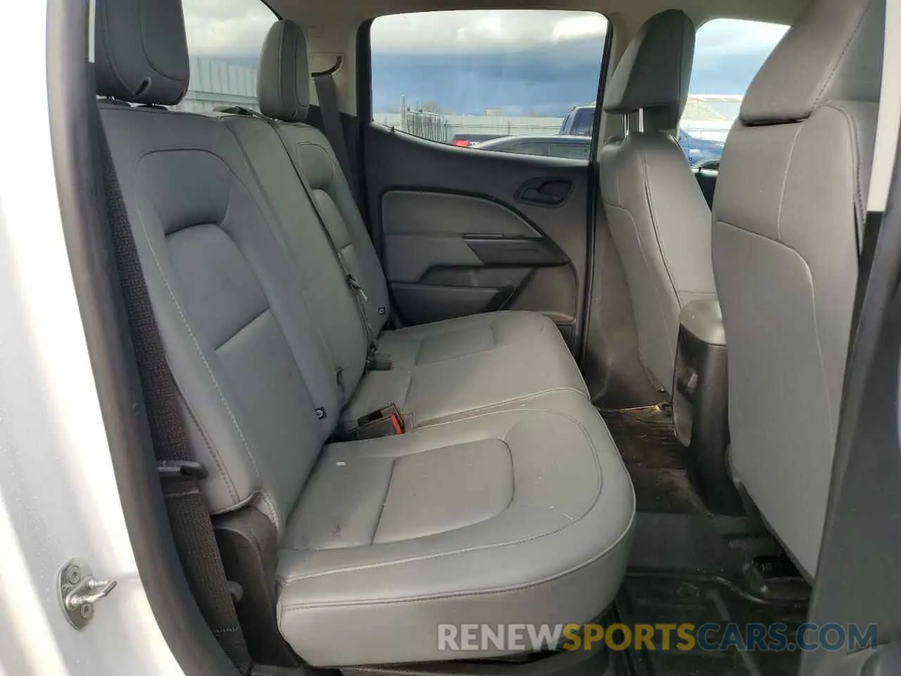 10 Photograph of a damaged car 1GCGTBEN4L1162315 CHEVROLET COLORADO 2020