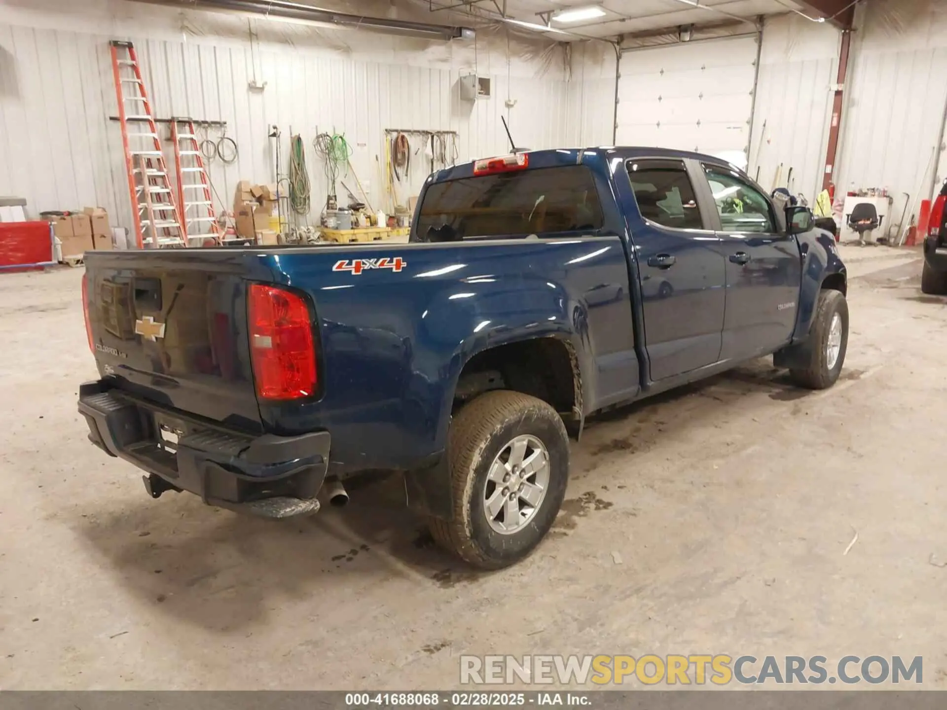 4 Photograph of a damaged car 1GCGTBEN7L1113061 CHEVROLET COLORADO 2020
