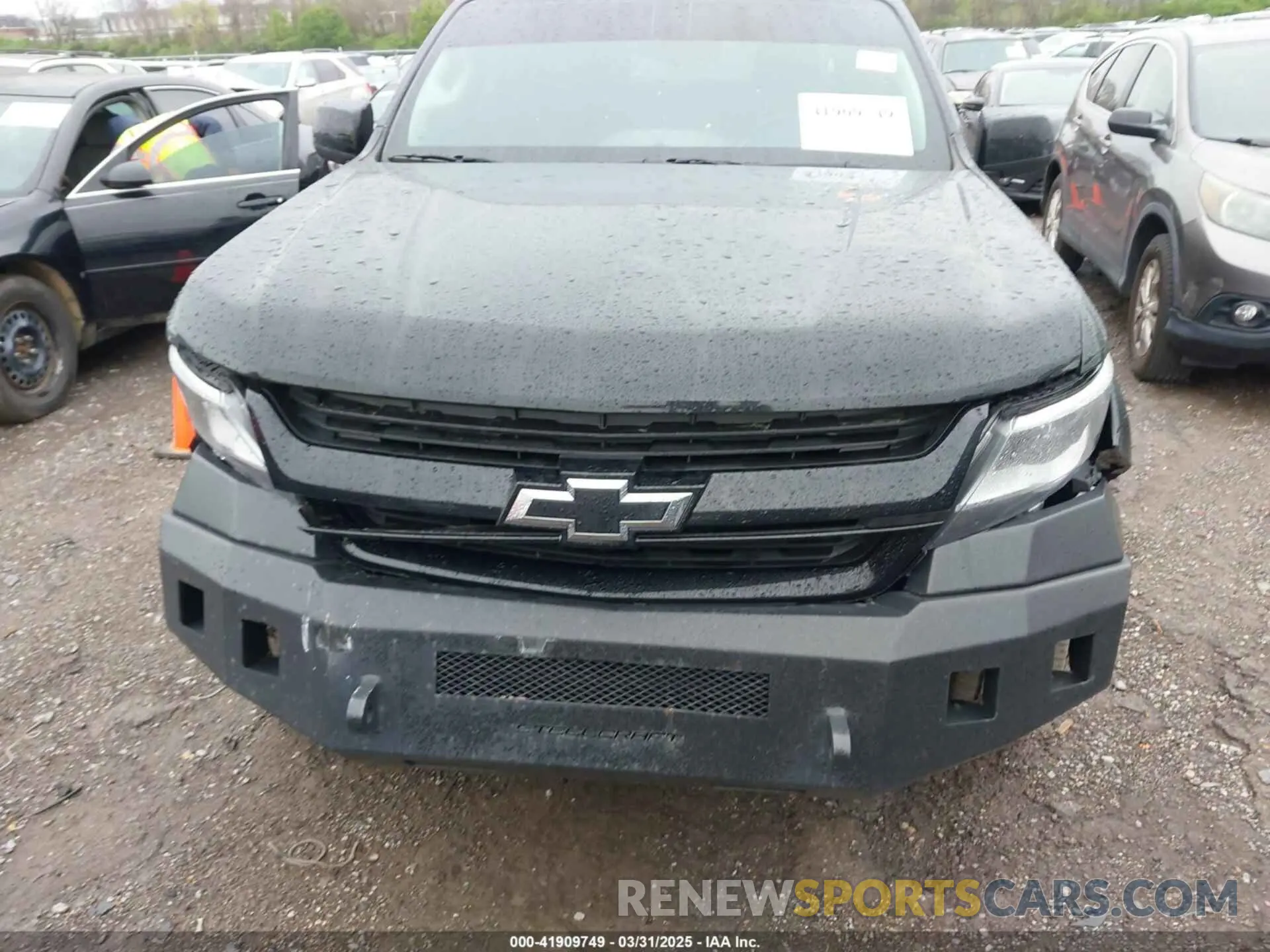 12 Photograph of a damaged car 1GCGTBEN9L1140648 CHEVROLET COLORADO 2020