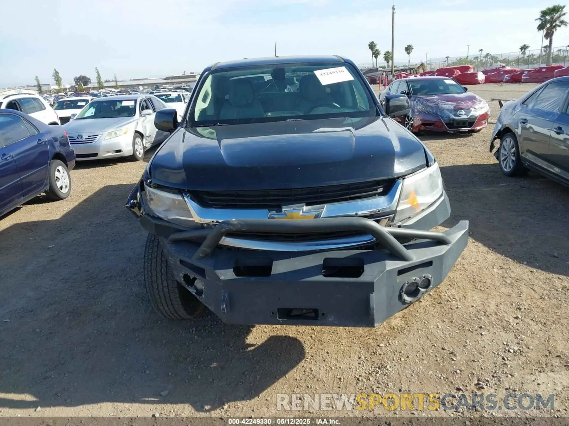 12 Photograph of a damaged car 1GCGTBENXL1212795 CHEVROLET COLORADO 2020