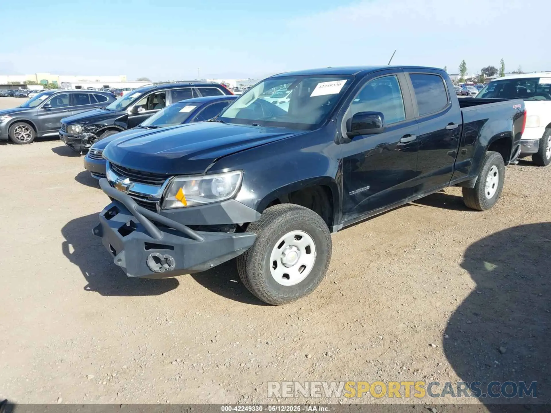 2 Photograph of a damaged car 1GCGTBENXL1212795 CHEVROLET COLORADO 2020