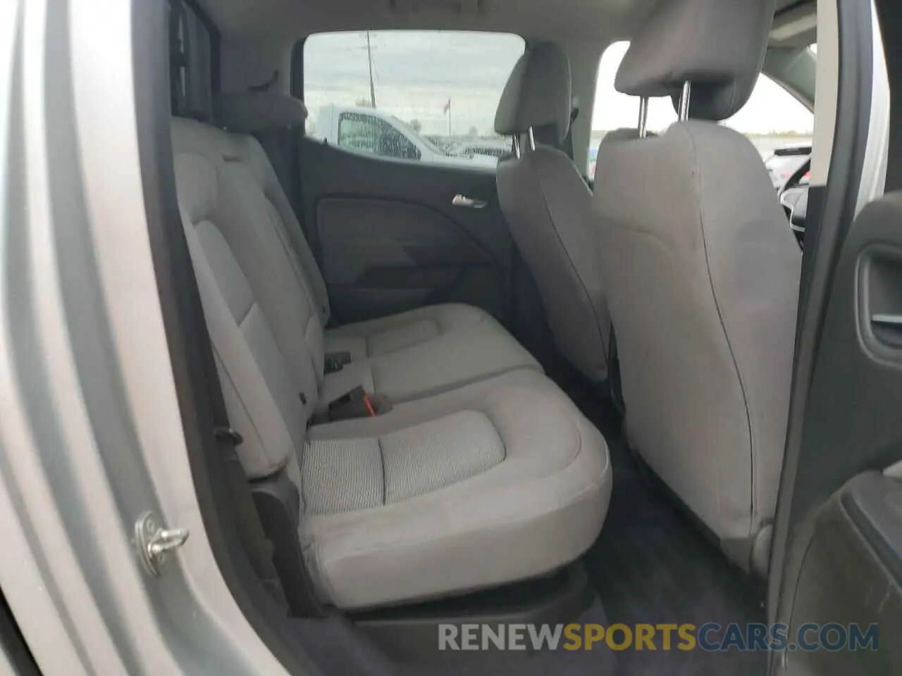 10 Photograph of a damaged car 1GCGTCEN0L1158851 CHEVROLET COLORADO 2020