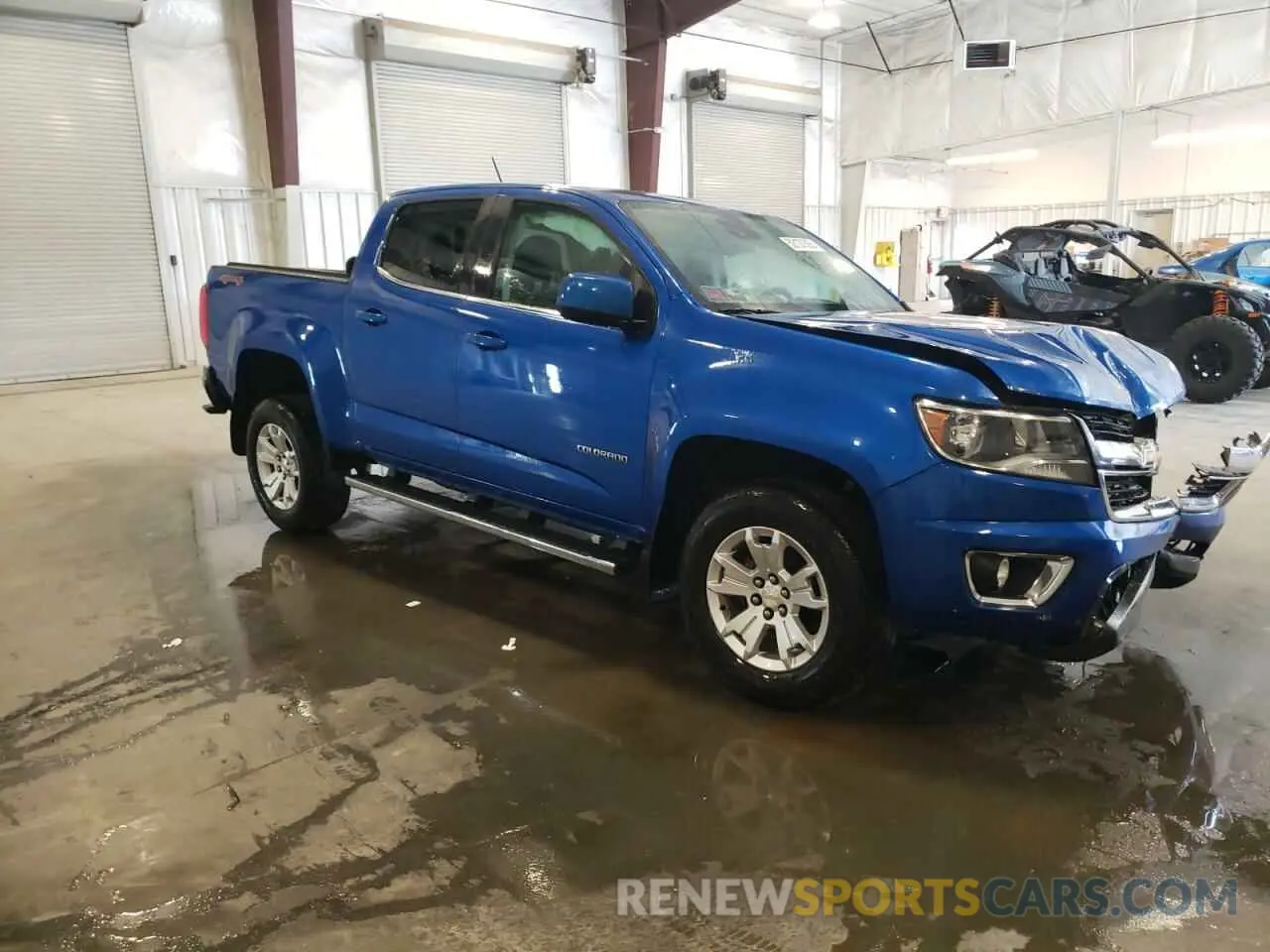 4 Photograph of a damaged car 1GCGTCEN2L1202736 CHEVROLET COLORADO 2020