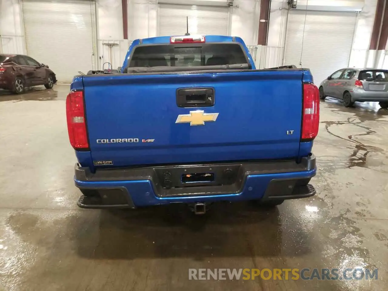 6 Photograph of a damaged car 1GCGTCEN2L1202736 CHEVROLET COLORADO 2020