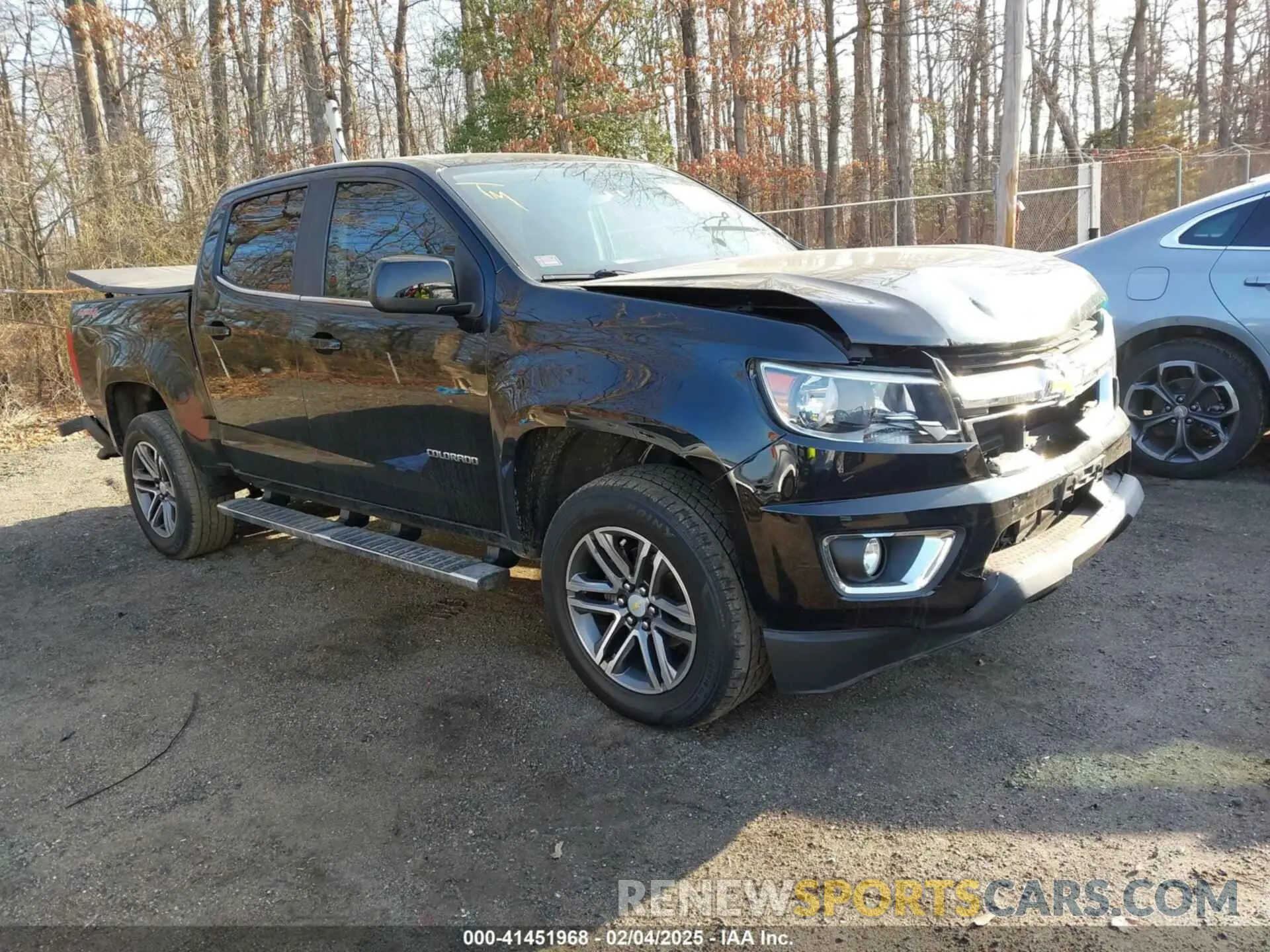 1 Photograph of a damaged car 1GCGTCEN6L1129659 CHEVROLET COLORADO 2020