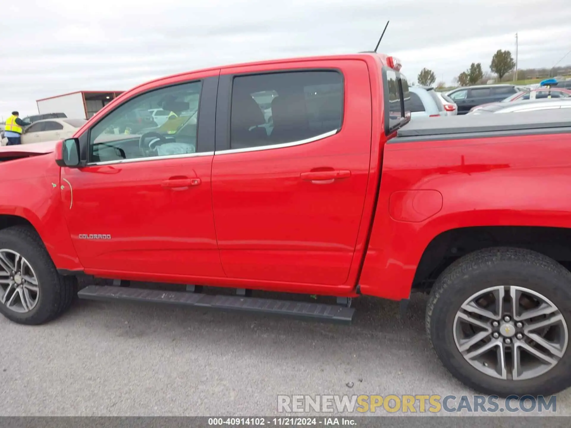 14 Photograph of a damaged car 1GCGTCEN6L1149328 CHEVROLET COLORADO 2020