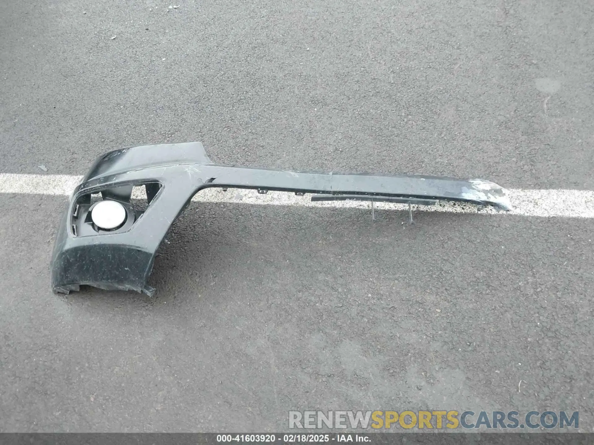 12 Photograph of a damaged car 1GCGTCEN6L1186041 CHEVROLET COLORADO 2020