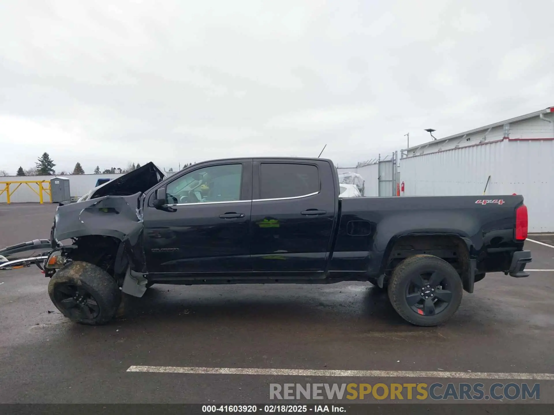 15 Photograph of a damaged car 1GCGTCEN6L1186041 CHEVROLET COLORADO 2020