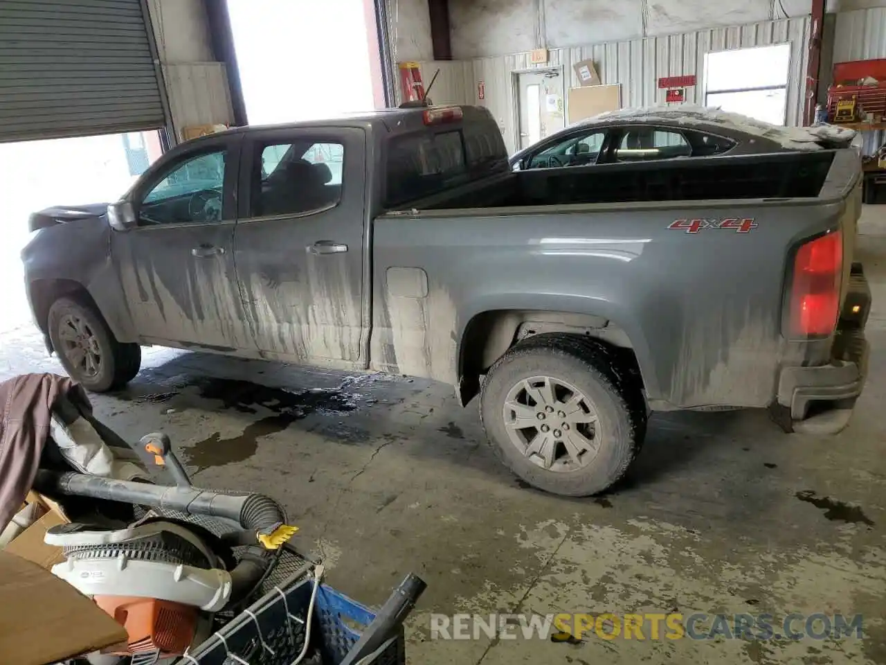 2 Photograph of a damaged car 1GCGTCEN7L1154764 CHEVROLET COLORADO 2020