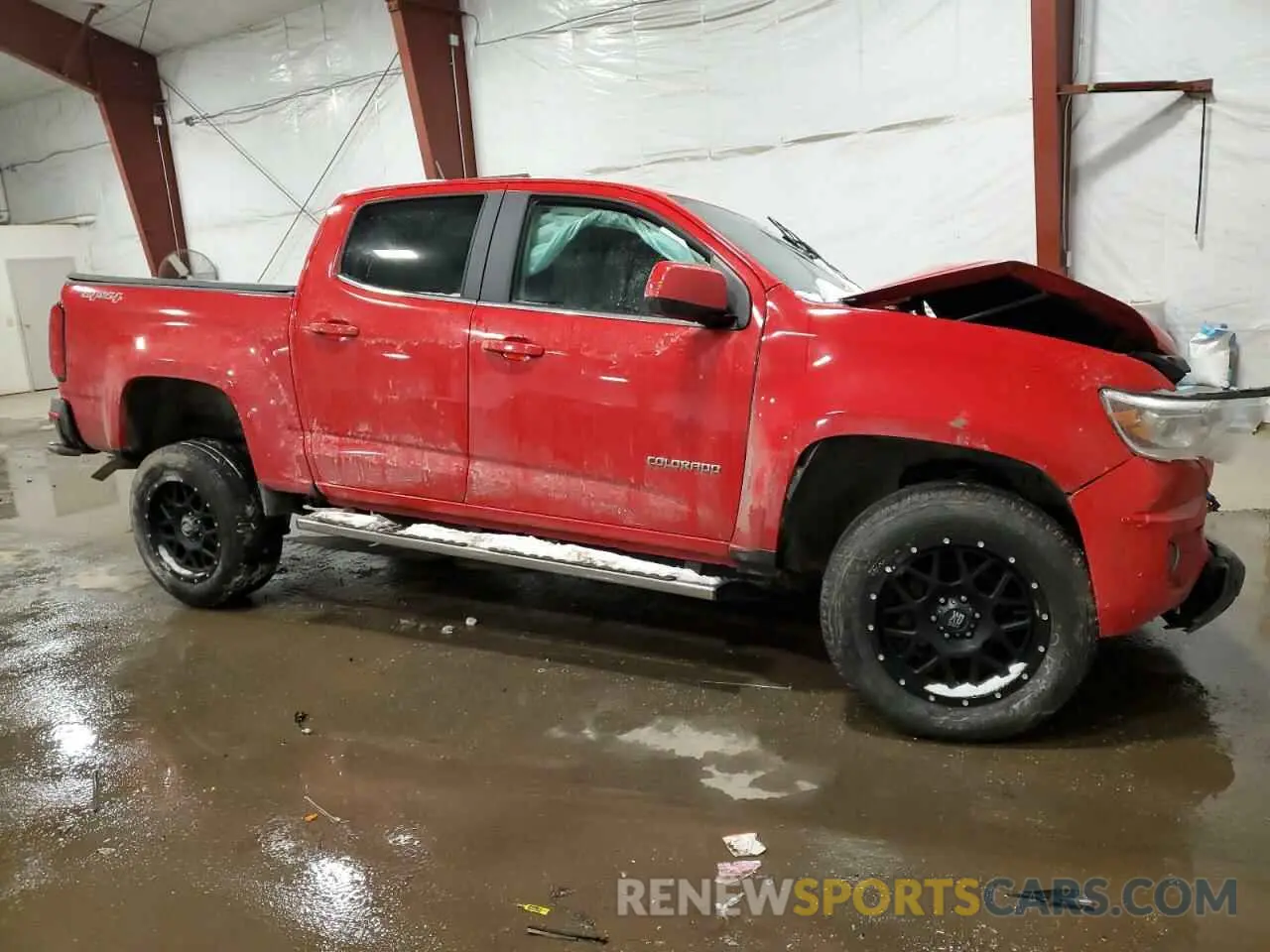 4 Photograph of a damaged car 1GCGTCENXL1104411 CHEVROLET COLORADO 2020