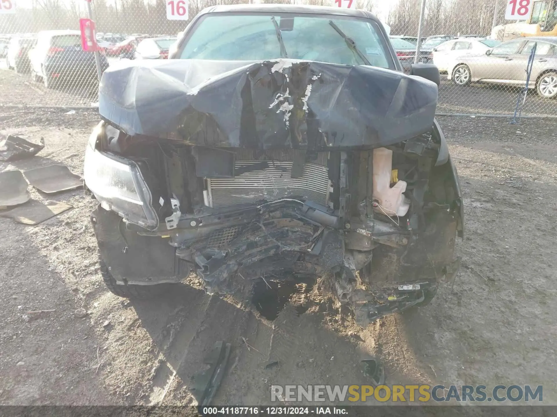 6 Photograph of a damaged car 1GCGTDEN0L1133549 CHEVROLET COLORADO 2020