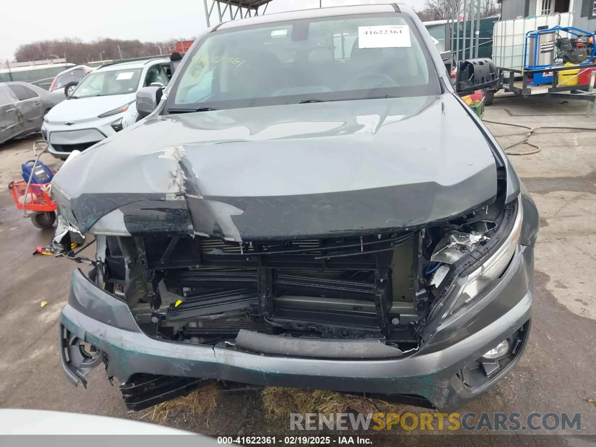 12 Photograph of a damaged car 1GCGTDEN3L1154721 CHEVROLET COLORADO 2020