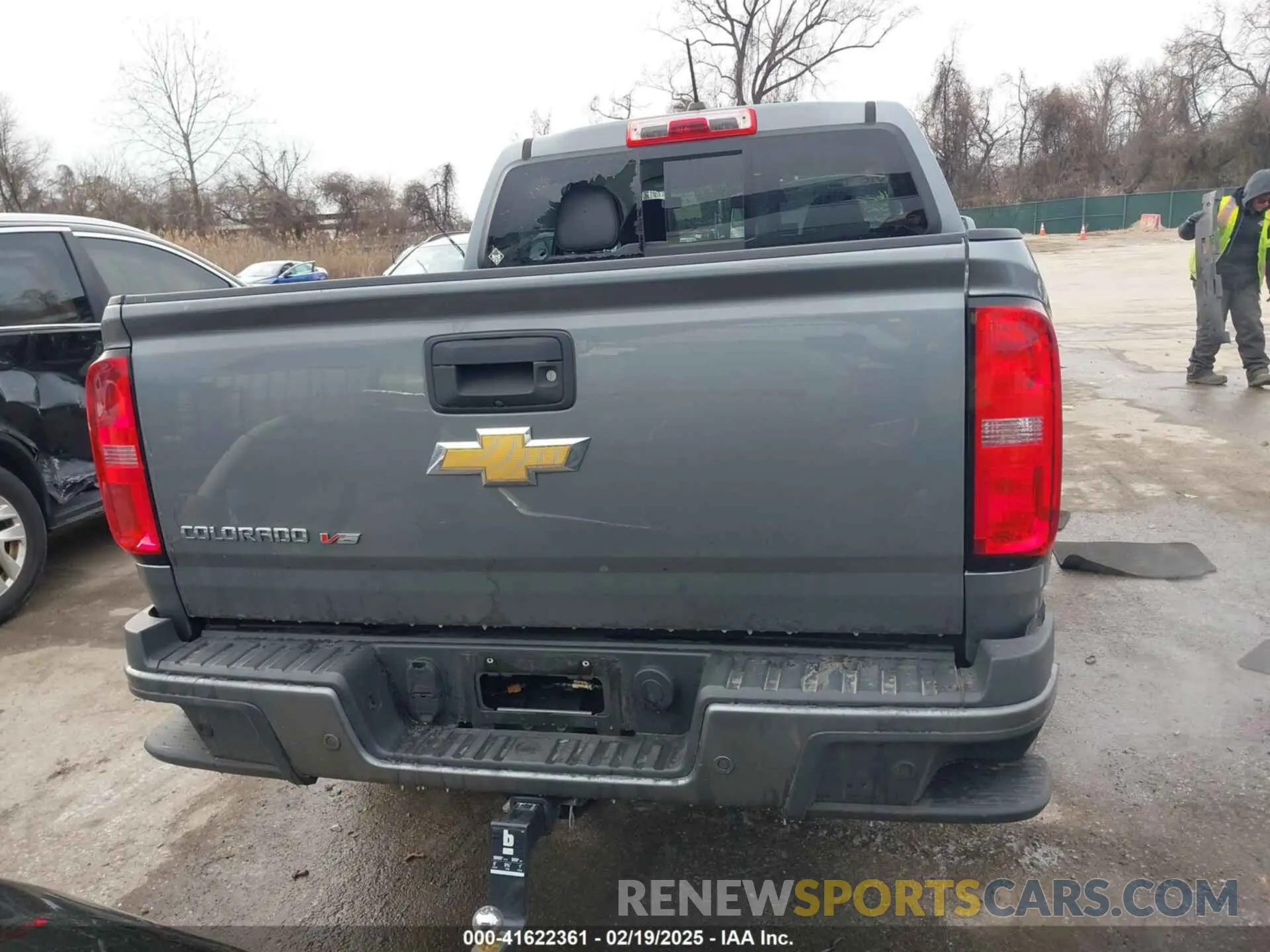16 Photograph of a damaged car 1GCGTDEN3L1154721 CHEVROLET COLORADO 2020