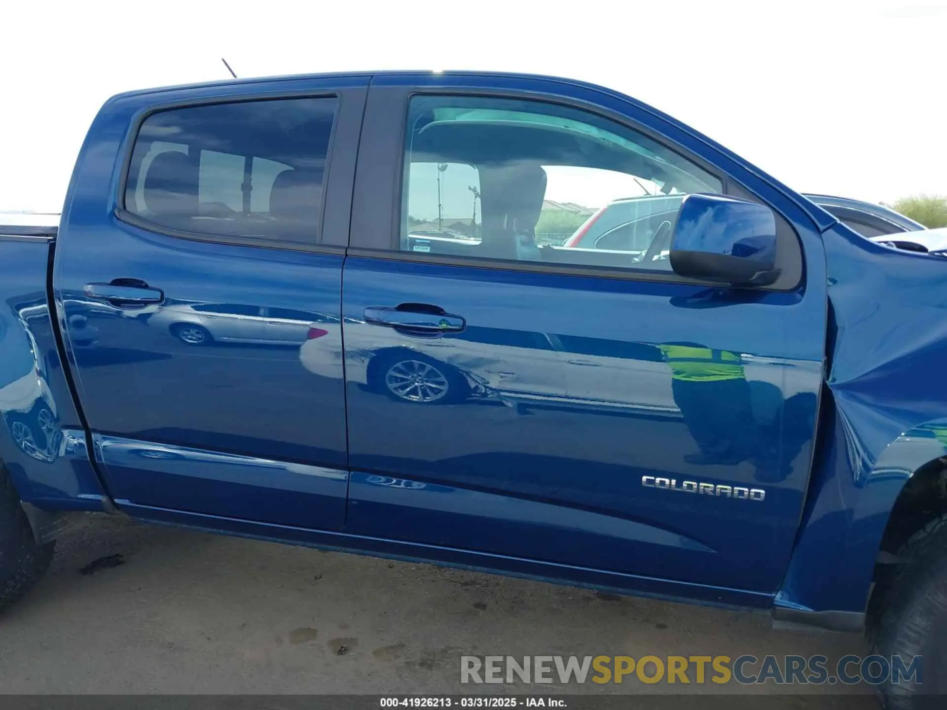 13 Photograph of a damaged car 1GCGTDEN9L1196083 CHEVROLET COLORADO 2020
