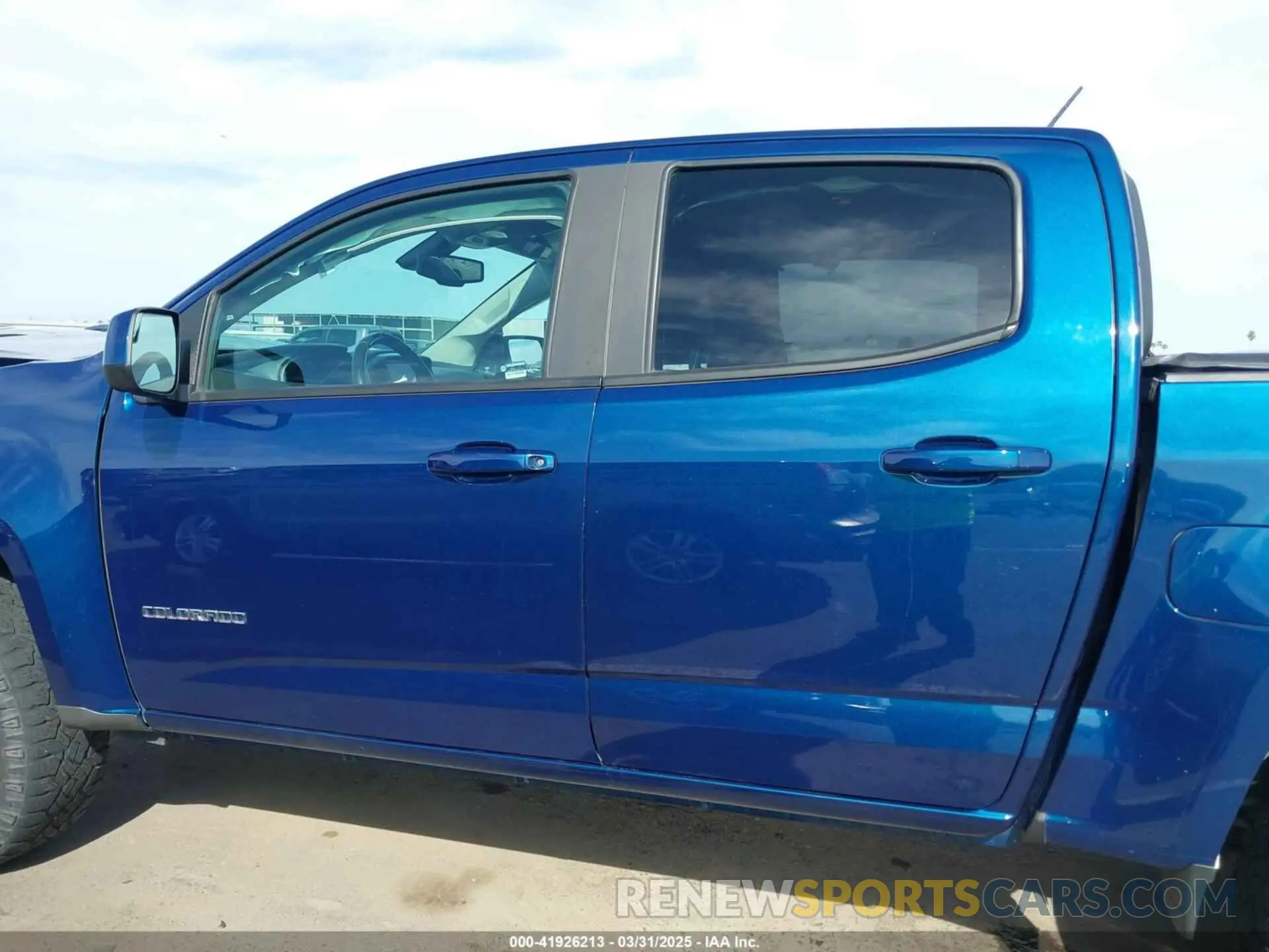 14 Photograph of a damaged car 1GCGTDEN9L1196083 CHEVROLET COLORADO 2020