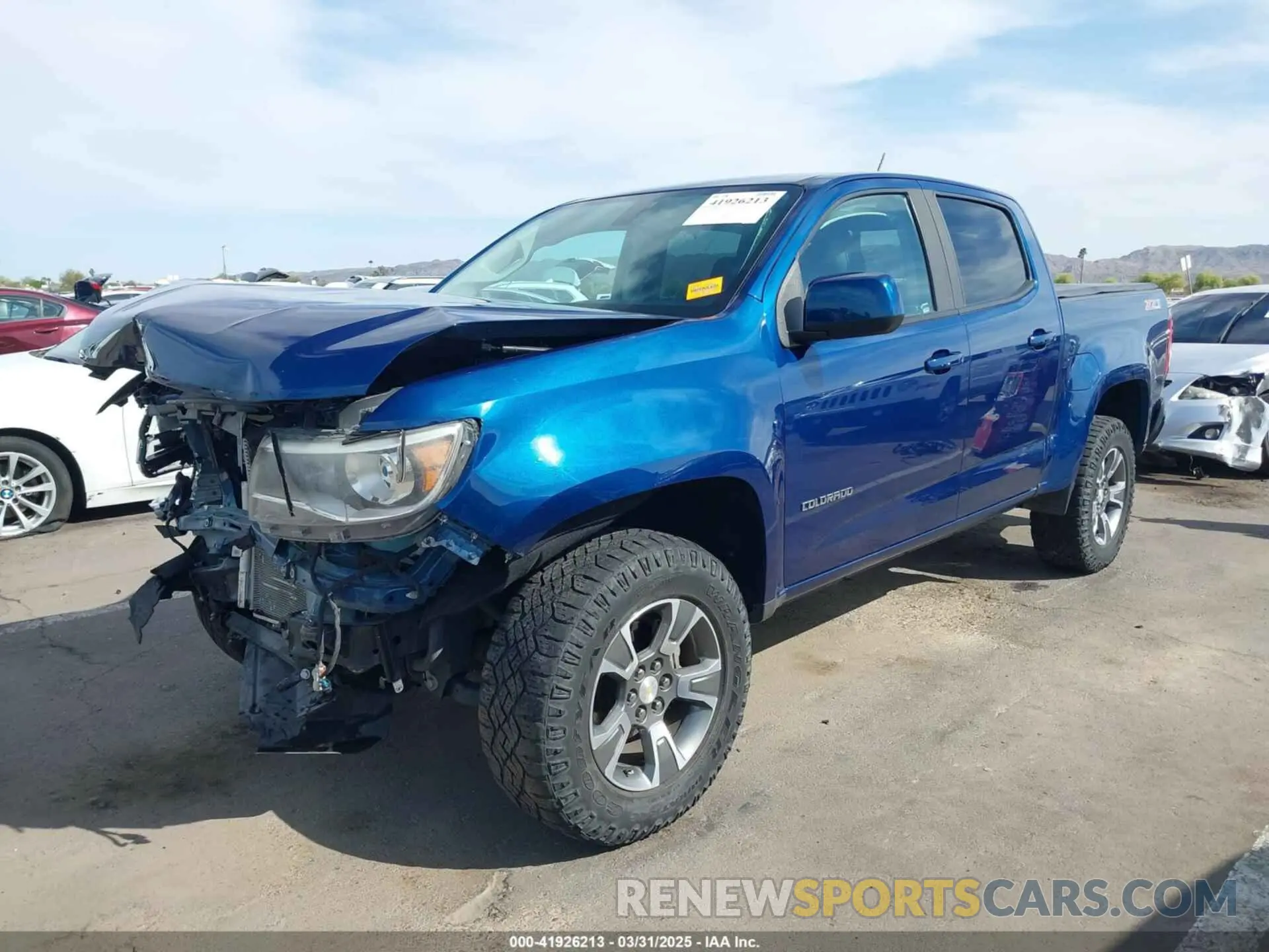 2 Photograph of a damaged car 1GCGTDEN9L1196083 CHEVROLET COLORADO 2020
