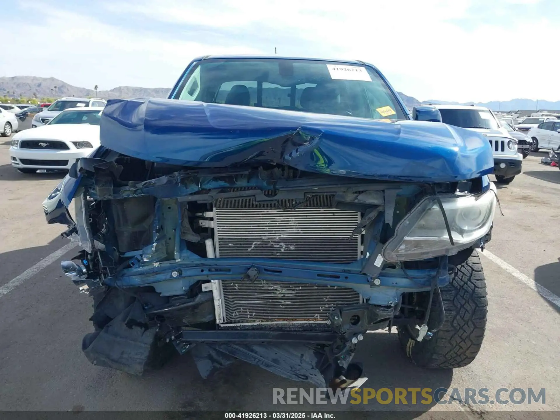 6 Photograph of a damaged car 1GCGTDEN9L1196083 CHEVROLET COLORADO 2020
