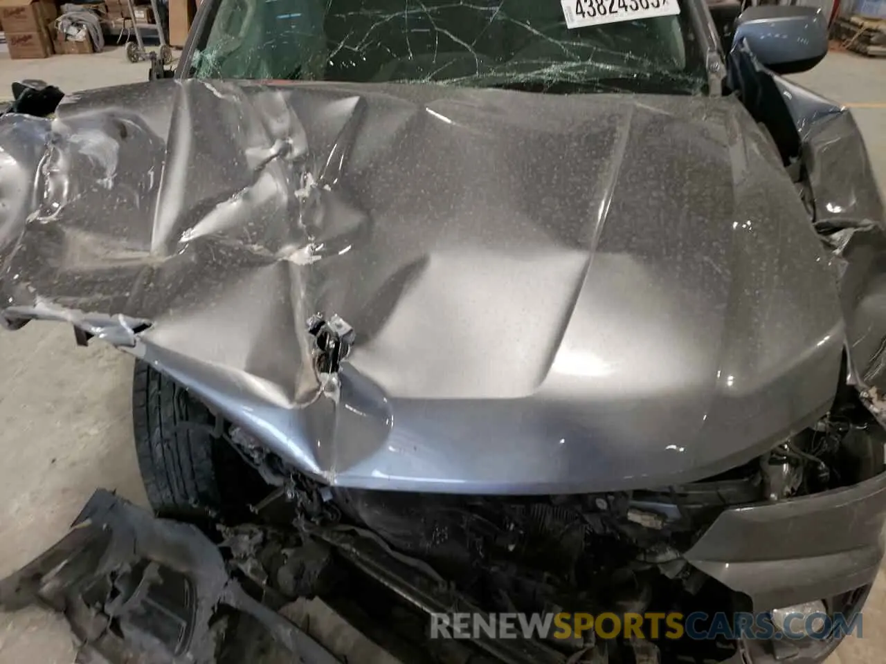 11 Photograph of a damaged car 1GCGTDENXL1232556 CHEVROLET COLORADO 2020