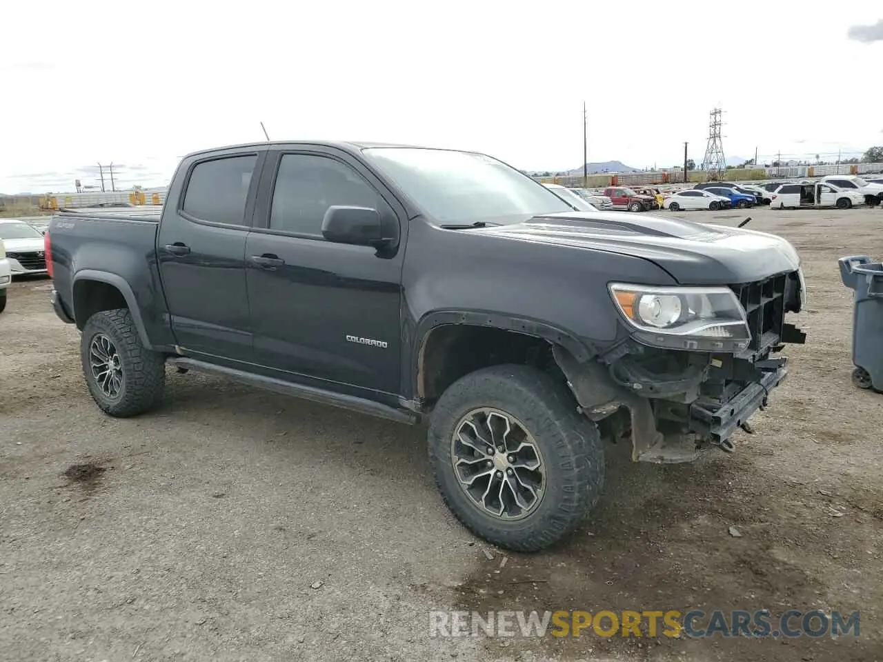 4 Photograph of a damaged car 1GCGTEEN4L1108305 CHEVROLET COLORADO 2020