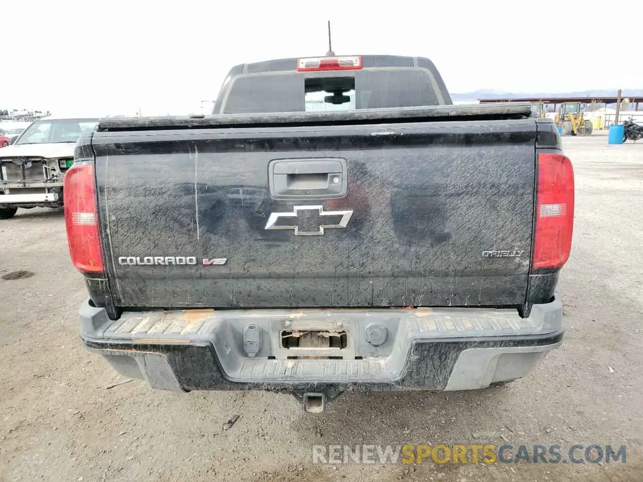 6 Photograph of a damaged car 1GCGTEEN4L1108305 CHEVROLET COLORADO 2020