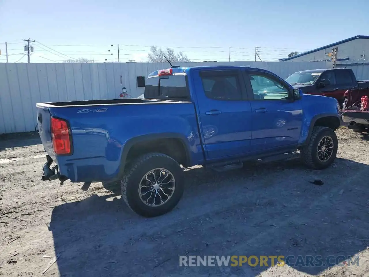 3 Photograph of a damaged car 1GCGTEEN6L1133626 CHEVROLET COLORADO 2020