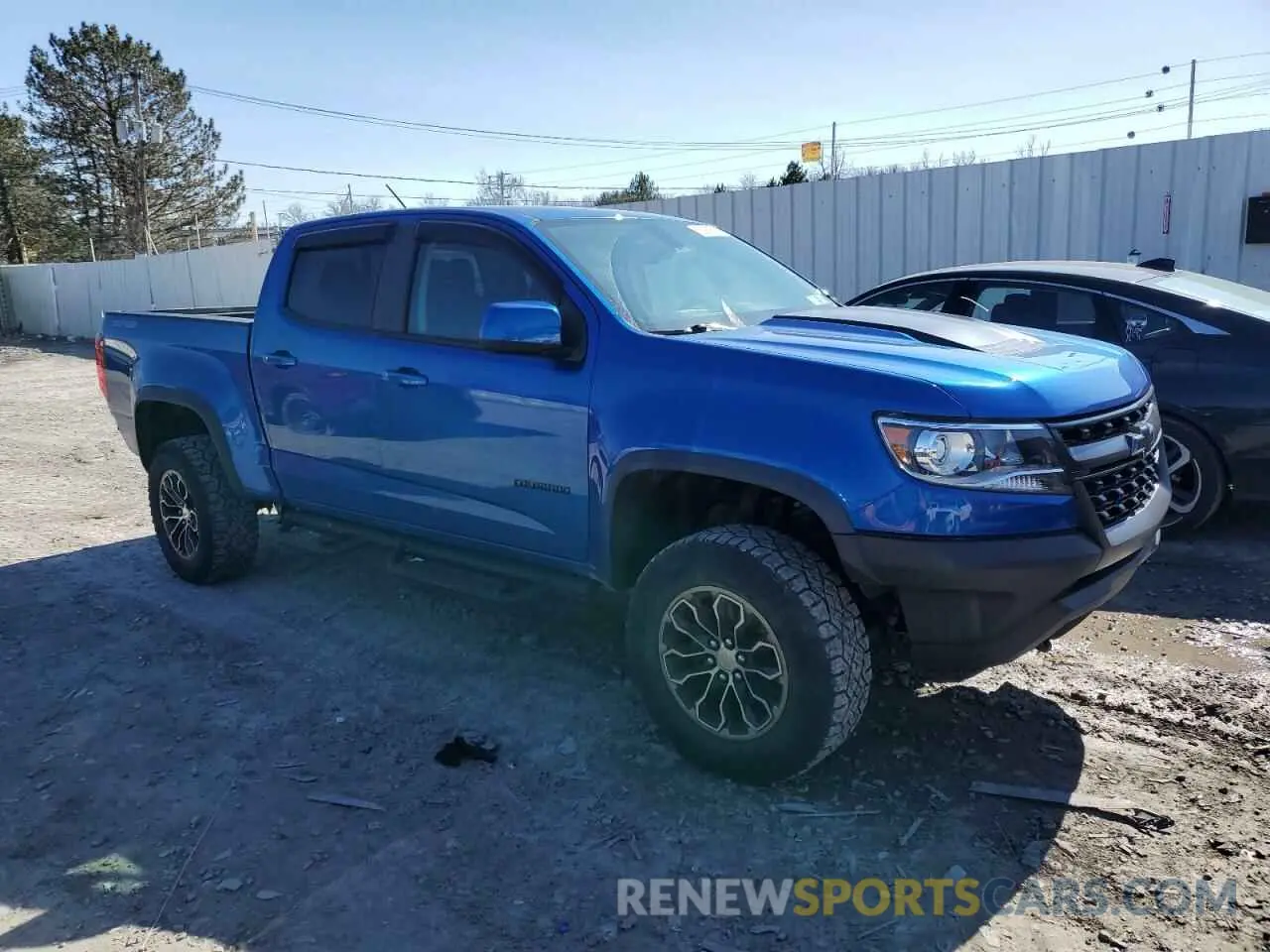 4 Photograph of a damaged car 1GCGTEEN6L1133626 CHEVROLET COLORADO 2020