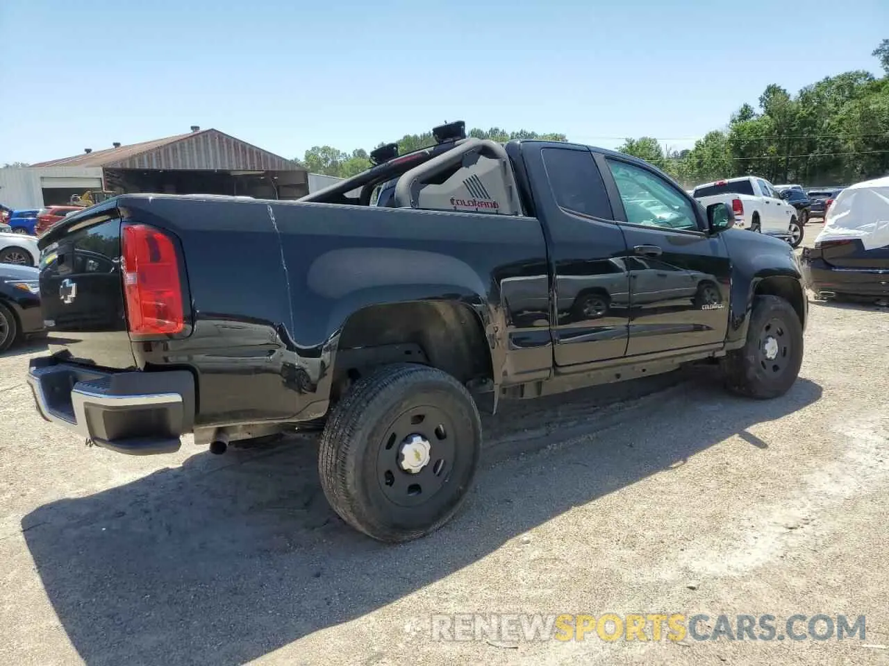 3 Photograph of a damaged car 1GCHSBEA1L1241428 CHEVROLET COLORADO 2020