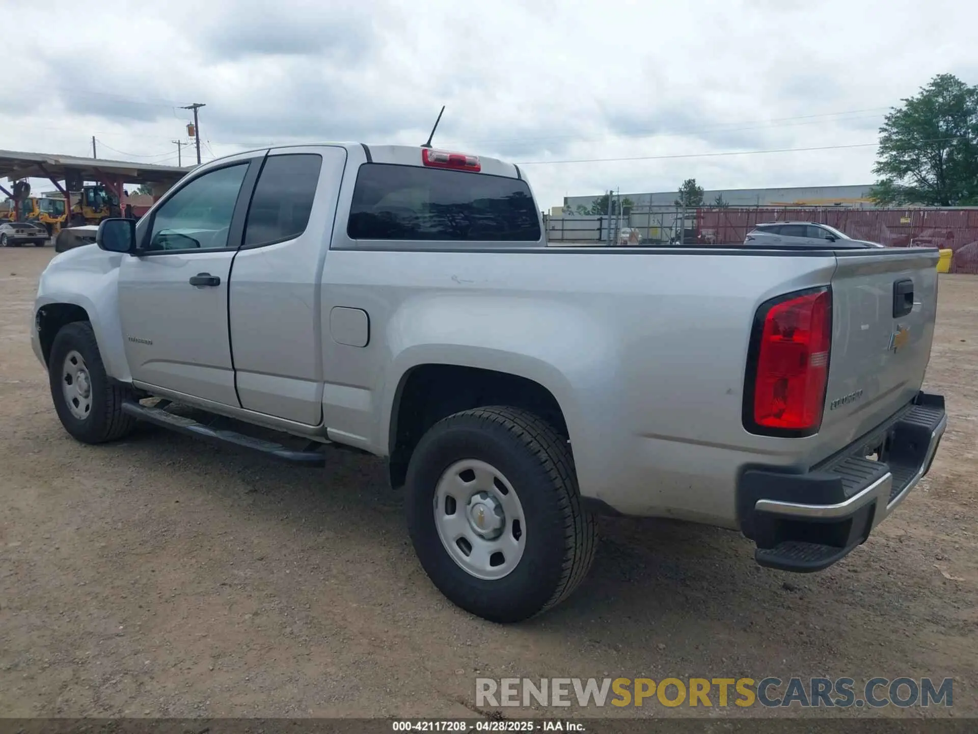 3 Photograph of a damaged car 1GCHSBEA3L1138351 CHEVROLET COLORADO 2020