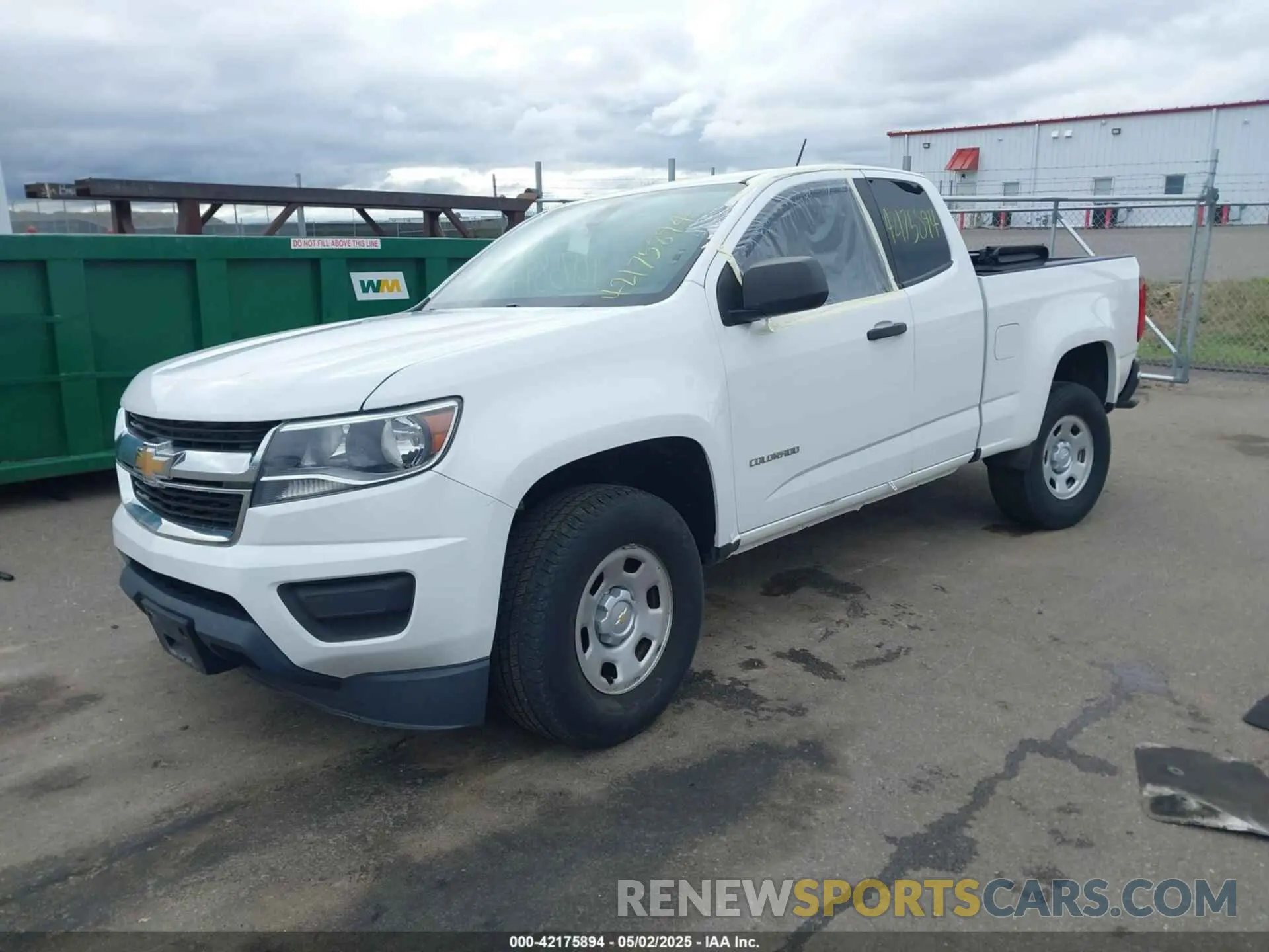 2 Photograph of a damaged car 1GCHSBEA4L1226180 CHEVROLET COLORADO 2020