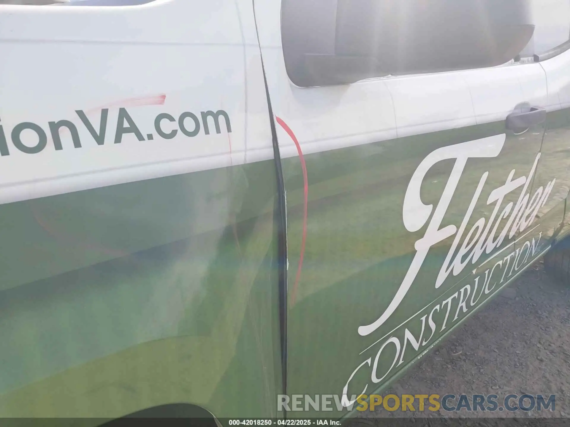17 Photograph of a damaged car 1GCHSBEA5L1131241 CHEVROLET COLORADO 2020