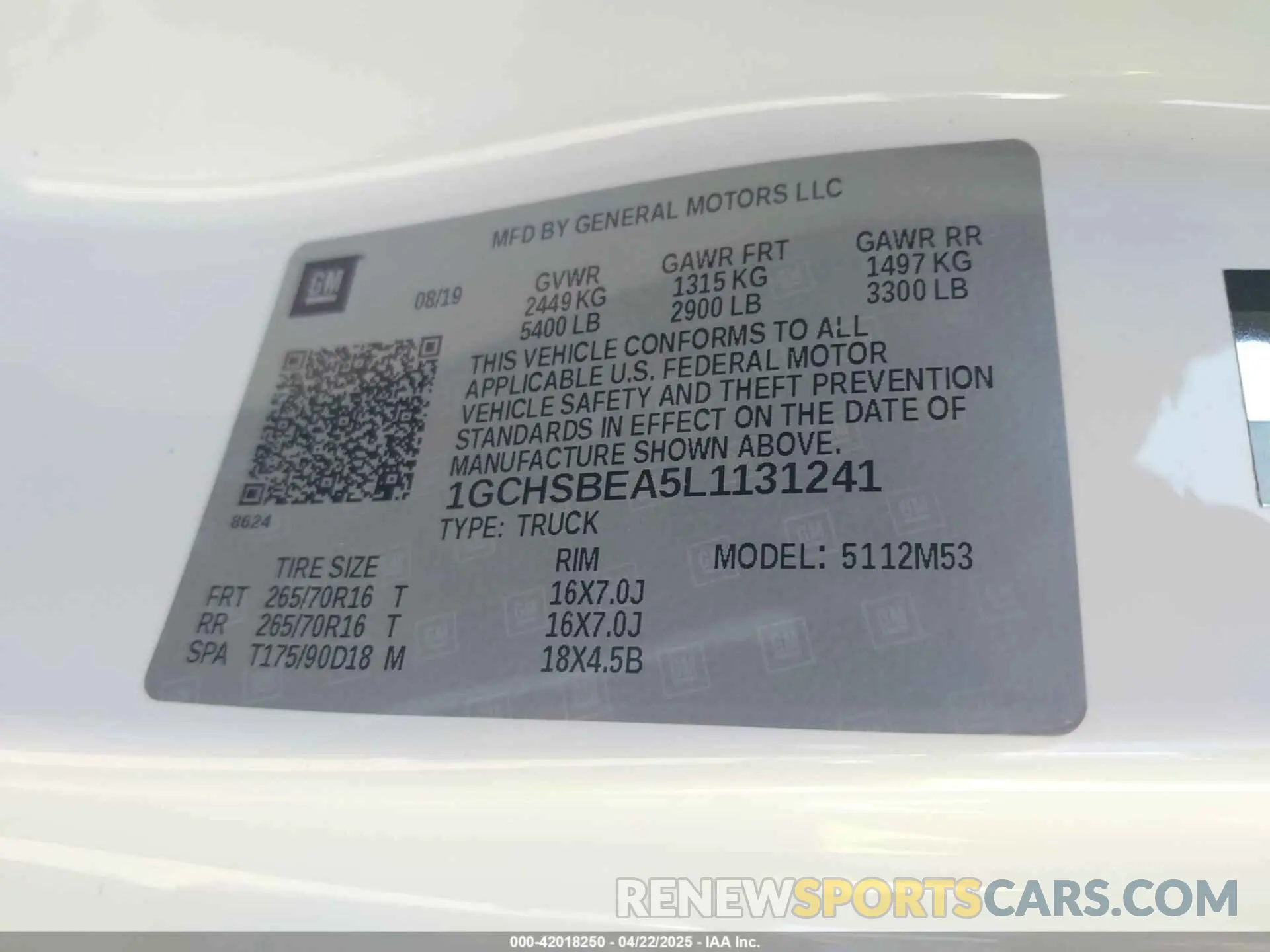 9 Photograph of a damaged car 1GCHSBEA5L1131241 CHEVROLET COLORADO 2020